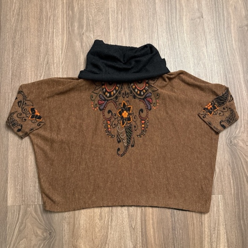 Peruvian Imports 100% alpaca Brown Cowl Neck sweater with Embroidered Design